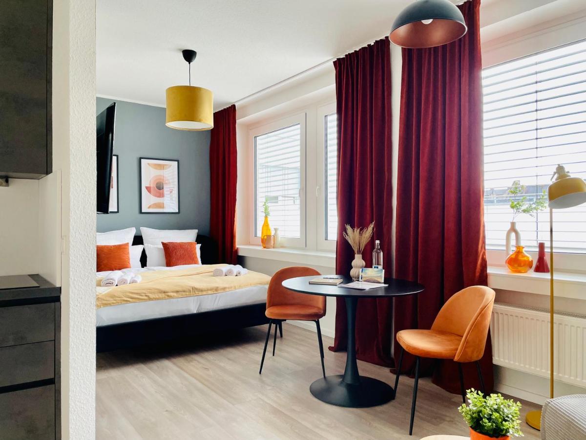 Klassen Stay - Exklusives Apartment Am Hbf - Kueche, Netflix, Kingsizebett Coblenza Exterior foto