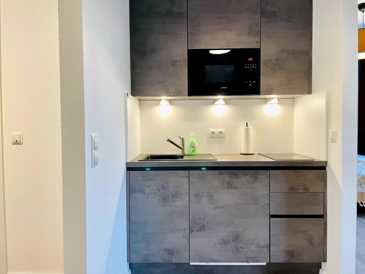 Klassen Stay - Exklusives Apartment Am Hbf - Kueche, Netflix, Kingsizebett Coblenza Exterior foto